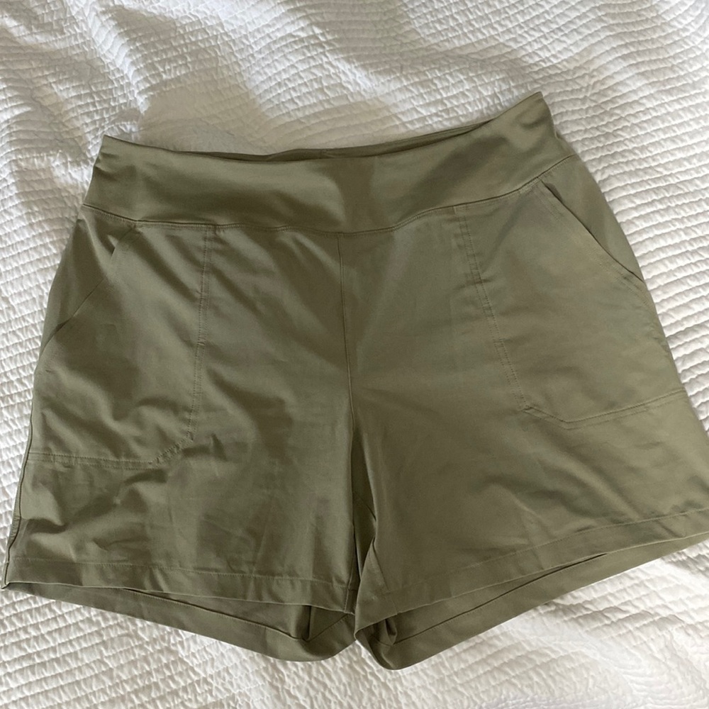 Patagonia Happy Hike khaki color shorts
